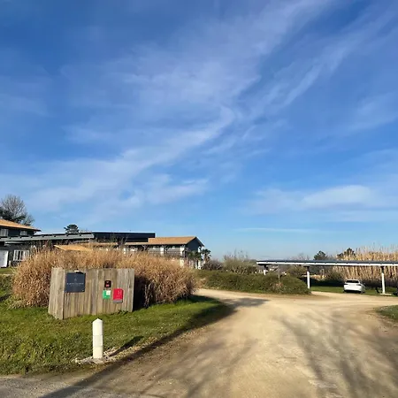 Hotel La Petite Couronne, & Lofts 3*