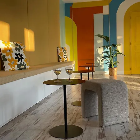 Hotel La Petite Couronne, & Lofts Saint-Cricq-Chalosse