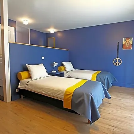 La Petite Couronne, & Lofts