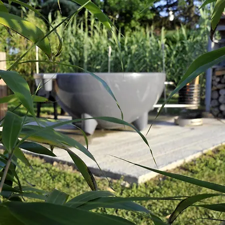 La Petite Couronne, & Lofts 3* Saint-Cricq-Chalosse