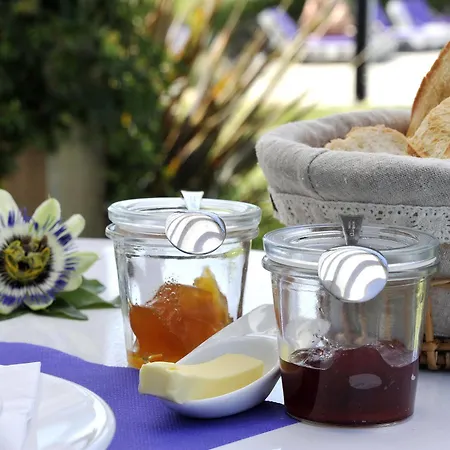 Hotell La Petite Couronne, & Lofts Saint-Cricq-Chalosse