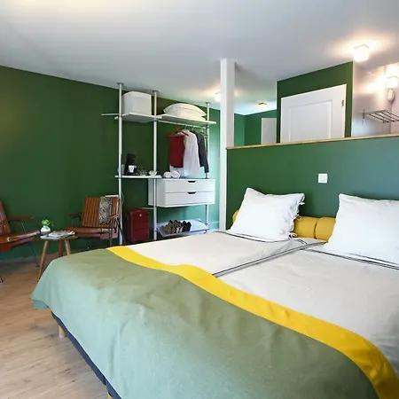 La Petite Couronne, & Lofts Saint-Cricq-Chalosse